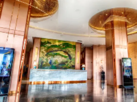 HUAYUHOTEL Hotels in Luzhai