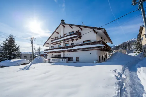 Marillen Hotel by Hhg