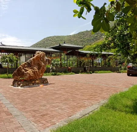 Yanbian Shizaishi Farm Stay