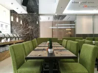 Valero Grand Suites by Swiss-Belhotel - breakfast