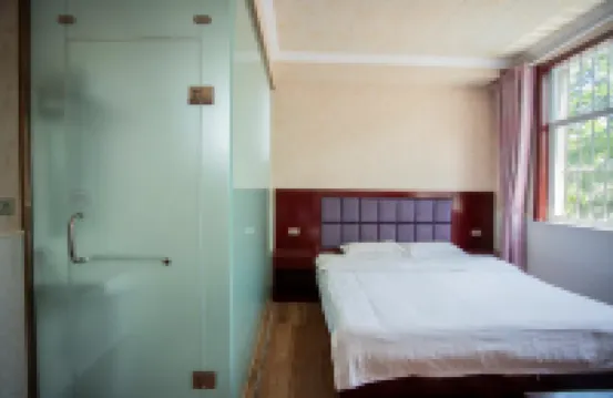 Zichuan Gangge Inn