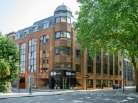 Second Nature Southampton Hotels near Westgate