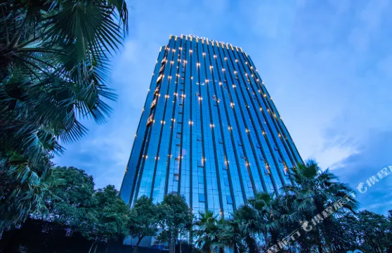 貴陽雅高鉑曼大飯店(甲秀樓鴻通城購物中心店)