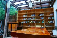Huguang Yuese Landscape Inn (Taierzhuang Ancient City)