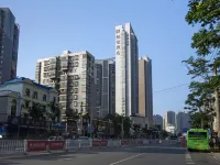 Borrman Hotel (Huangshi Daye High-speed Railway North Station Qihau Garden) Hotel a Huangshi