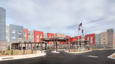 Fairfield Inn & Suites Charlotte Airport Các khách sạn ở Charlotte