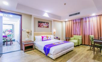 Oriental Shine Hotel (Huidong Huaqiao City Tianhong)