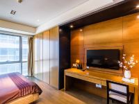 青岛可看海的家酒店式公寓 - 精致海景大床房