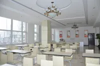 Huifeng Business Hotel (Lingyuan East Street) Hotels in Lingyuan