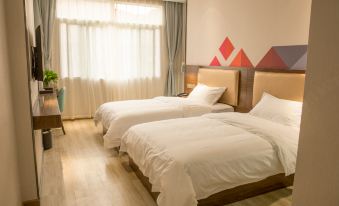 Xiyucun Grand Hotel (Huaxi Park Subway Station)