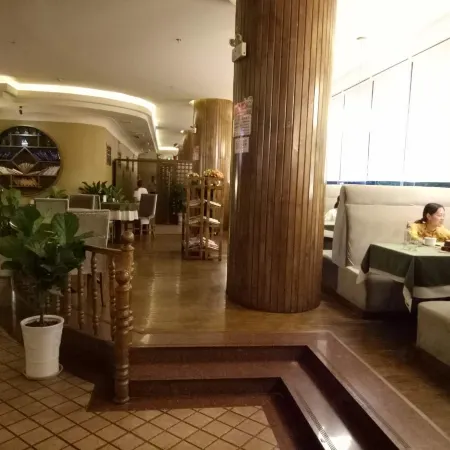 Kaiyue Hotel