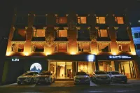 四姑娘山千回嶺山宿客棧 四姑娘山二峰附近的飯店