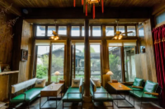 Pig's Inn (Yi County Bishan)