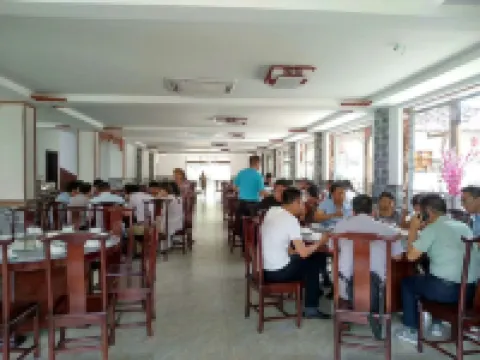 Chaji Xiangpu Inn