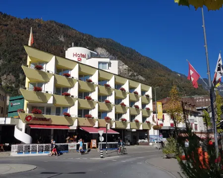 โรงแรมแบร์เนอร์โฮฟ โรงแรมในอินเทอร์ลาเคิน