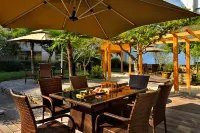 Oriental Upper Hotel(Yongkang Exhibition Center Technology Hardware City Store)