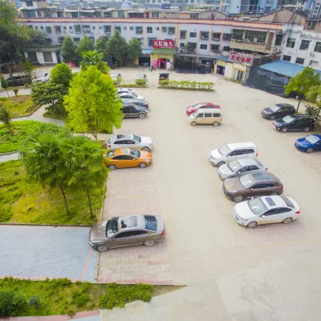 Shiqian Quandu Hotel