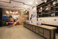 Xinyuan Gaming Hotel (Xiamen Ferry Zhongshan Road Pedestrian Street)