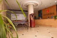 Junyi Chain Hotel (Haiyan Qiyuan Chengbei East Road)