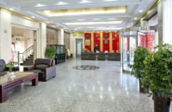 Baicheng Hotel