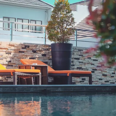 Harper Malioboro Yogyakarta by ASTON Отели рядом с достопримечательностью «Tugu Yogyakarta Monument»