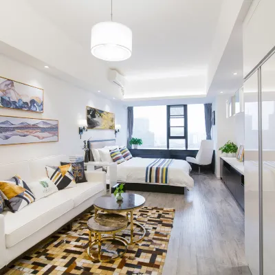 Calais Apartment (Chengdu Jimaqiao Metro Station) Hotel dekat Kebun Binatang Chengdu