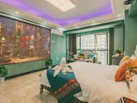 武汉和悦廷酒店公寓 - 法式浪漫香奢影院大床房