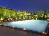维也纳国际酒店(海口老城高铁站店) - 室外游泳池