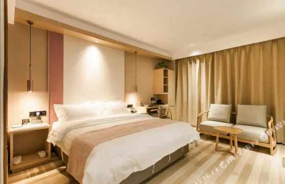 洪湖金泰酒店（實驗中學店）