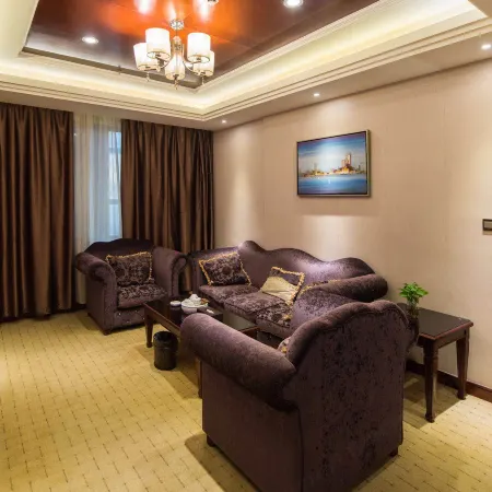 Lufeng Yating Holiday Hotel