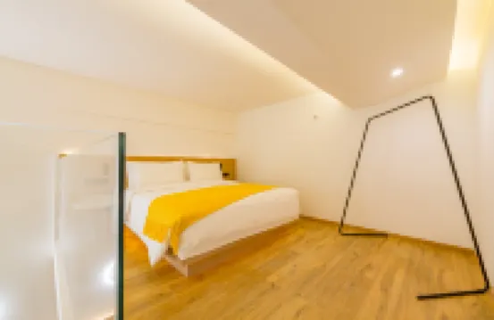 麗呈尚朗飯店（重慶江北國際機場光環花園城店）