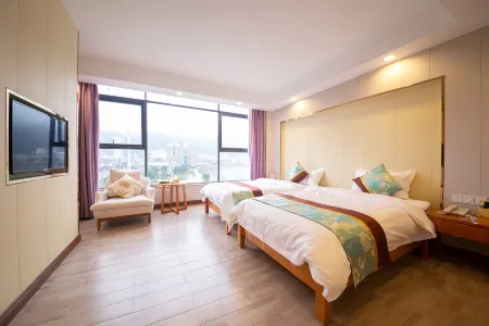 Shuangpai  Yuecheng Fashion  Hotel