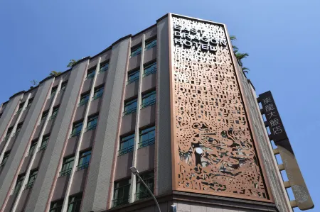 East Dragon Hotel
