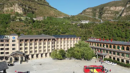 Langyashan Zhongkai Grand Hotel Отели в г. Исянь