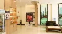 Golden Season Chain Hotel