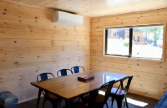 Lakes Edge Holiday Park Hotels in Lake Tekapo