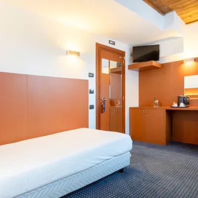 Eurostars Residenza Cannaregio Отели рядом с достопримечательностью «Остров Мурано»