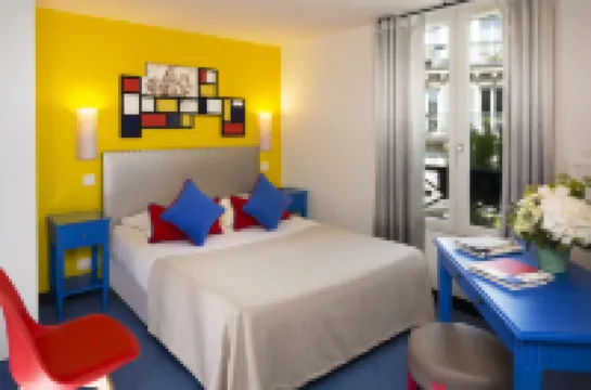 Mont Dore Hotel - Paris Batignolles