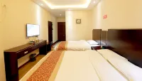 Huangguoshu Wanhe Grand Hotel