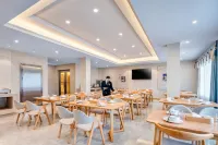 Vienna 3 Best Hotel (Jing County Hehuatang)