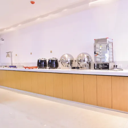 Jtour Inn Hotel (Chongyang Taoxi Avenue)