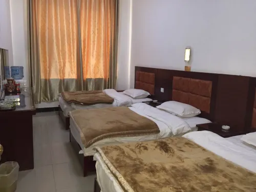 Nanhua Jinlong Hotel - Pet friendly