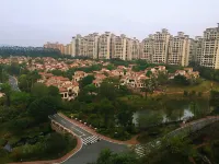 Mujia Meisu Holiday Apartment Hotels in Merrill Lynch Lake