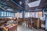 Ancient Tea Culture  Themed Homestay - مطابخ