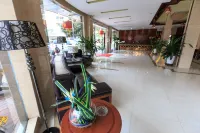 陽春名仕商務飯店 - 2 星級