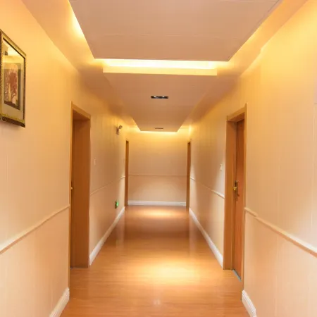 Guoyang Jincheng Hotel