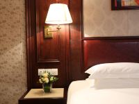珠海君怡国际酒店 - 1号楼标准大床房