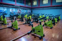 Oriental Ruihai International Hot Spring Resort - Gym
