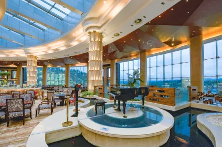 Country Garden Phoenix Hotel Отели рядом с достопримечательностью «The Rocky Natural Bridge»