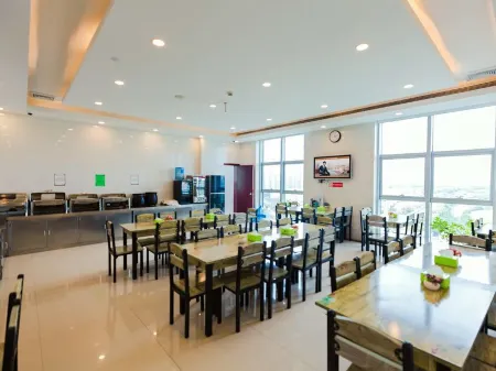 GreenTree (Shanghai F1 Nanfangtai Wujincheng) Отели рядом с достопримечательностью «Guyinxingshu Park»